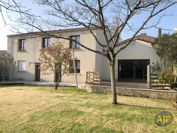 Location maison Le Loroux Bottereau : 1 450 € - AJP Immobilier Saint-Sébastien-sur-Loire