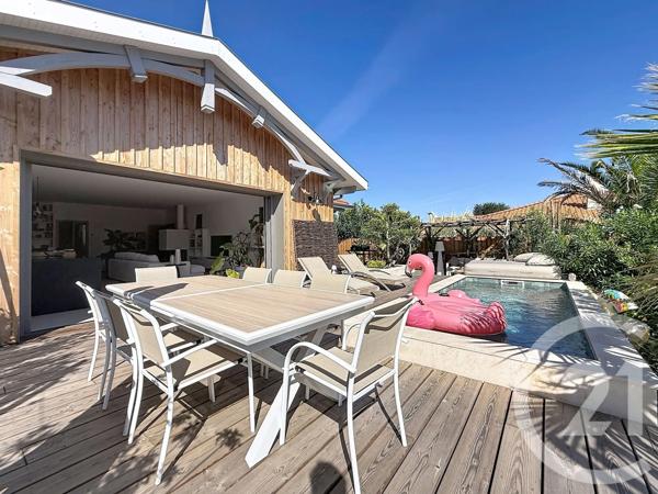 Maison à vendre  5 pièces - 159,66 m 2   GUJAN MESTRAS  - 33
