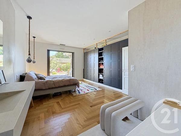Maison à vendre  5 pièces - 159,66 m 2   GUJAN MESTRAS  - 33