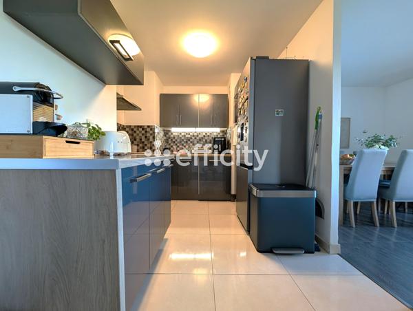 Appartement 3 pièces - 65 m² Exclusivité efficity