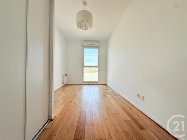 Appartement F4 à vendre  3 pièces - 84 m2 ST OUEN - 93