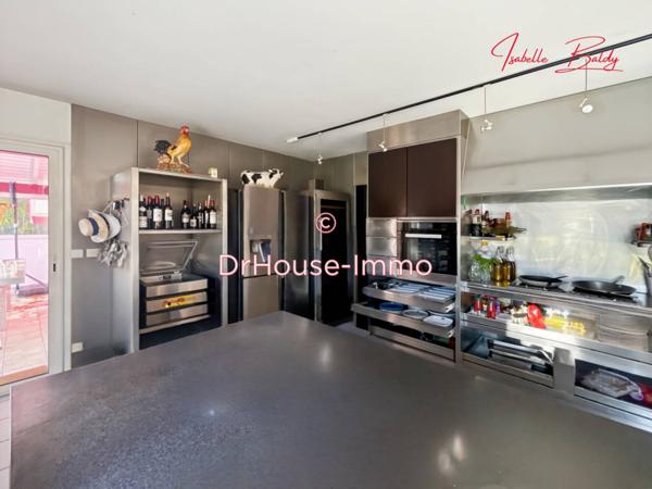 Maison à vendre 10 pièces de 242 m²