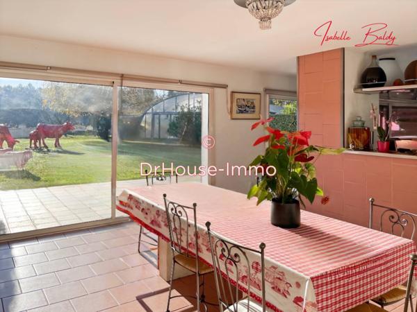 Maison à vendre 10 pièces de 242 m²