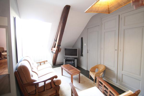 Bourbon-Lancy (71140) Maison de Maître Proche Centre ville