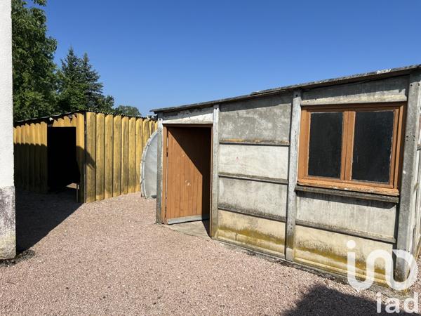 Maison de village 3 pièces de 74 m² à Molinet (03510)