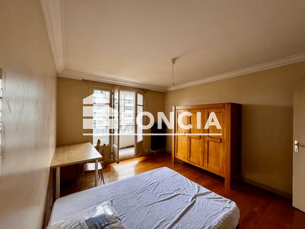 Location Appartement meublé 3 pièces 73.51 m² - 11 BOULEVARD MARECHAL JOFFRE Grenoble 38000