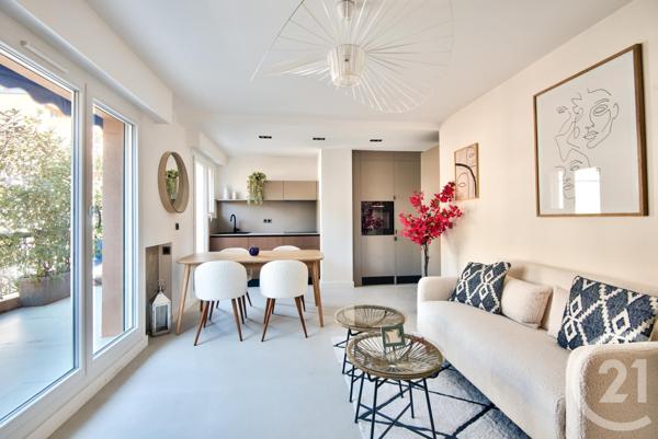 Appartement F2 à vendre  2 pièces - 39 m2 VILLEFRANCHE SUR MER - 06