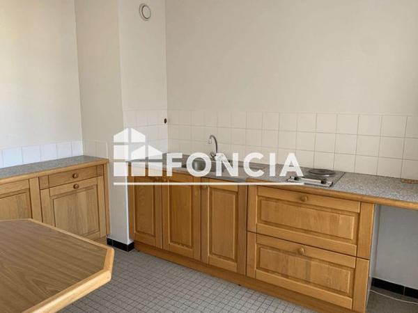 Location Studio 31.88 m² - LE ROYAL BELLEVUE Saint-etienne 42100