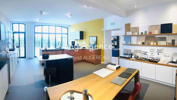 Local Commercial à L' ILE-D'YEU, 85350 - 4 pièces 103m²