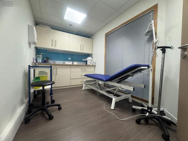 Bureaux à louer à Cherbourg-en-Cotentin dans la Manche (50100), ref : 045/1731