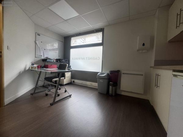 Bureaux à louer à Cherbourg-en-Cotentin dans la Manche (50100), ref : 045/1731