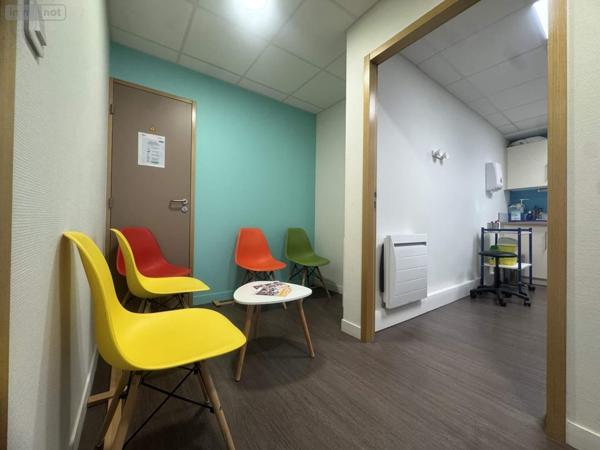 Bureaux à louer à Cherbourg-en-Cotentin dans la Manche (50100), ref : 045/1731