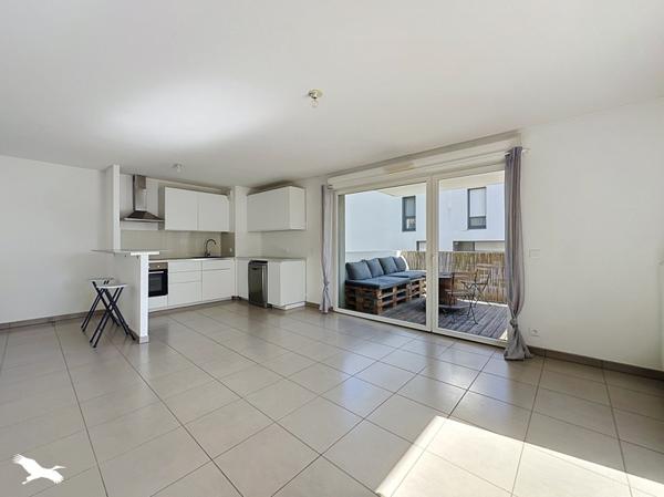 Appartement 279 000 € Bordeaux 3 p 62 m² DPE B
