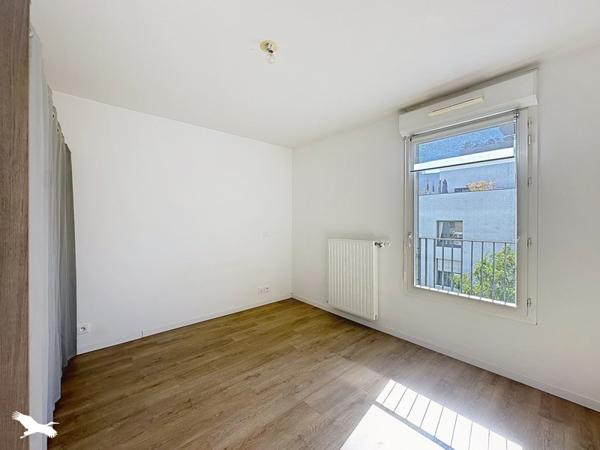 Appartement 279 000 € Bordeaux 3 p 62 m² DPE B