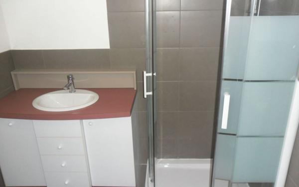 Appartement à louer    2 pièces • 37,18 m2 Lyon 3