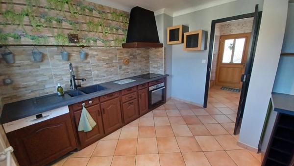 À vendre - Maison individuelle, 6 pièces située à Blois (41000)