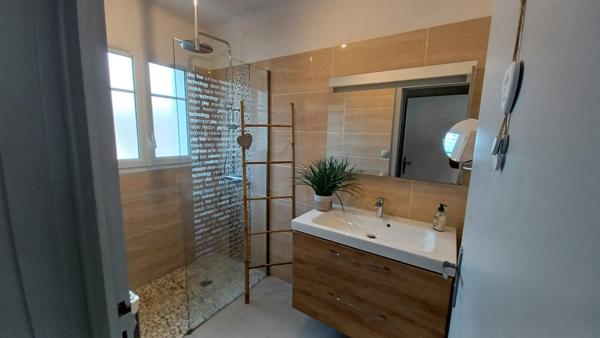 À vendre - Maison individuelle, 6 pièces située à Blois (41000)