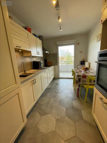 Appartement à vendre à Bourg-en-Bresse dans l'Ain (01000), ref : 01083-1944