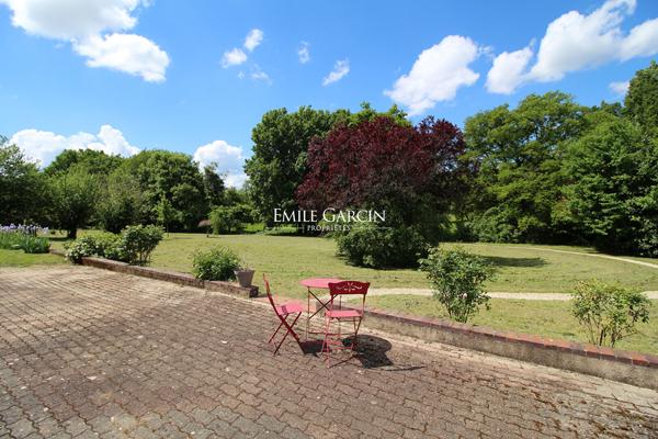 À vendre- Longère familiale - Bourgogne-Saint-Fargeau-89170- 8 ch et dépendance cadre exceptionnel  8900 m2