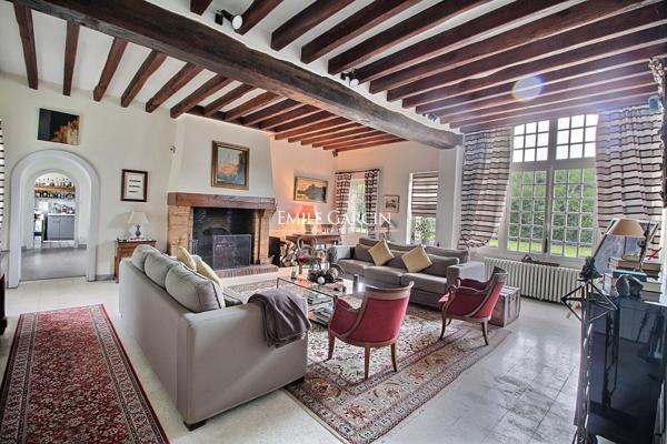 À vendre- Longère familiale - Bourgogne-Saint-Fargeau-89170- 8 ch et dépendance cadre exceptionnel  8900 m2