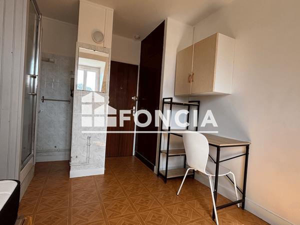 Location Studio 11.9 m² - 4 RUE DE LA BRECHE Chartres 28000