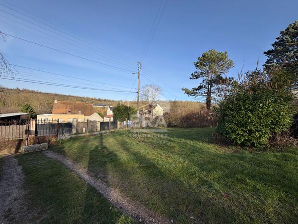 Terrain constructible à Beynes Secteur La Maladrerie