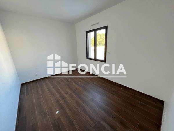 Location Maison 5 pièces 138.7 m² - 51 RUE DE LA ROQUILLE Veigne 37250