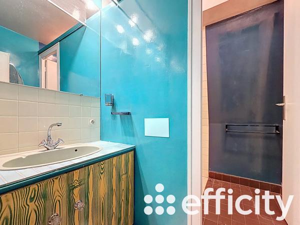 Maison 5 pièces - 221 m²