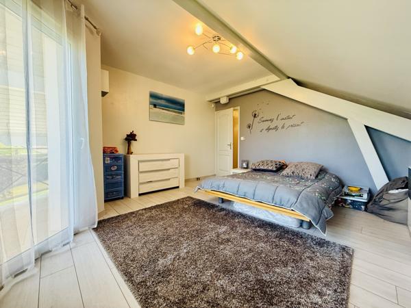 Etaux (74800) Villa de 202 m2 au coeur du village