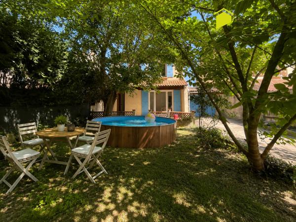 Maison
         4 pièces
        - 78 m² Exclusivité 219 000 € *