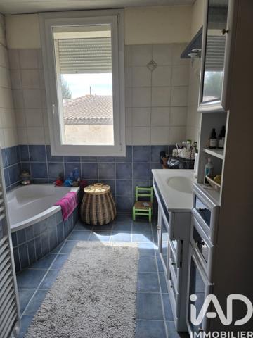 Maison à vendre 5 pièces 160 m² Jonquières-Saint-Vincent