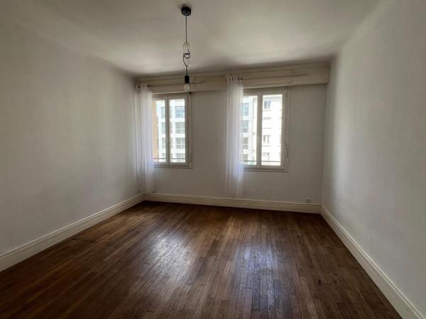 A LOUER : A Lorient - appartement en hyper-centre - 126m²