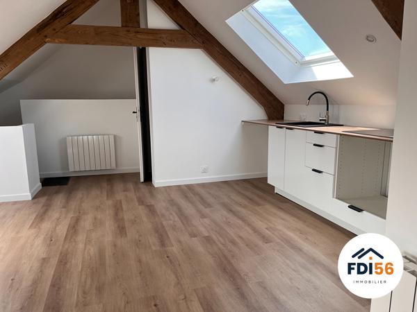 A VENDRE LORIENT - T3 ENTIEREMENT RENOVE -DERNIER ETAGE - PETITE COPROPRIETE , Lorient