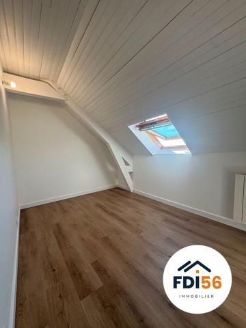 A VENDRE LORIENT - T3 ENTIEREMENT RENOVE -DERNIER ETAGE - PETITE COPROPRIETE , Lorient