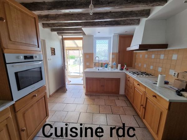 Brécy (18220) Maison de Type Longère 5 pièces sur Parcelle Arborés de 2400m2