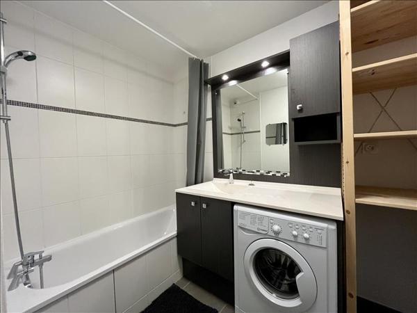 Appartement à louer 726 € CC TOURNEFEUILLE 2 p 40 m² DPE C