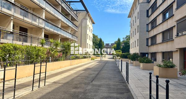 À vendre Appartement 2 pièces 43 m² - Avignon 84000