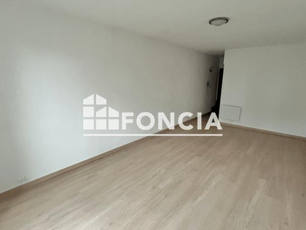 Location Studio 27.6 m² - 2 RUE DU VIVARAIS Vandoeuvre-les-nancy 54500