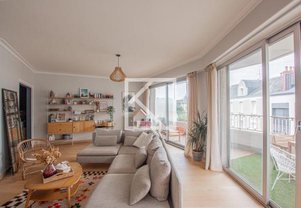 Appartement de charme avec grand balcon et garage