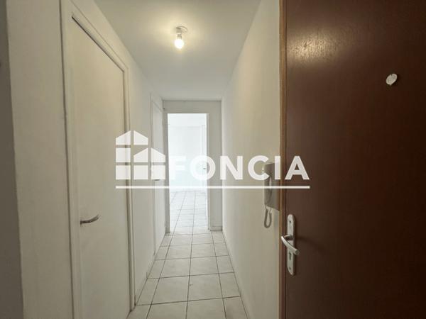 Location Appartement 3 pièces 47.79 m² - 13 RUE DU COLONEL MANHES Saint Martin D Heres 38400