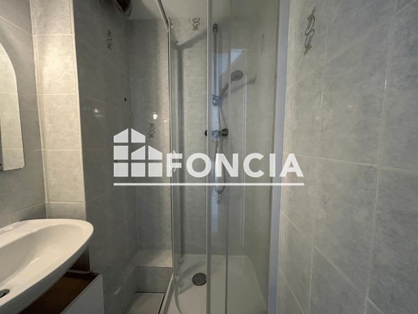 Location Appartement 3 pièces 47.79 m² - 13 RUE DU COLONEL MANHES Saint Martin D Heres 38400