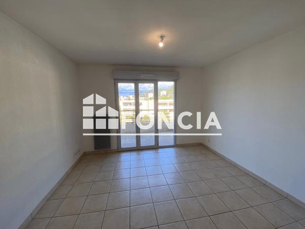 Location Appartement 2 pièces 37.87 m² - 5 CHEMIN DE GARIBONDY Le Cannet 06110