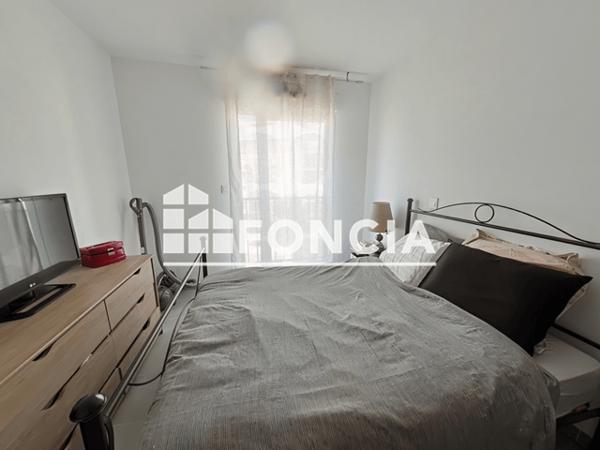 Location Appartement 2 pièces 38.87 m² - 84 RUE HARAS Toulon 83100