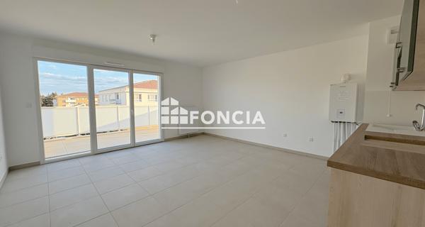 Location Appartement 4 pièces 82.14 m² - Monteux 84170