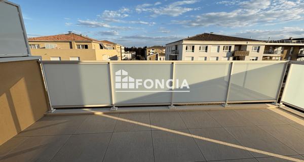 Location Appartement 4 pièces 82.14 m² - Monteux 84170