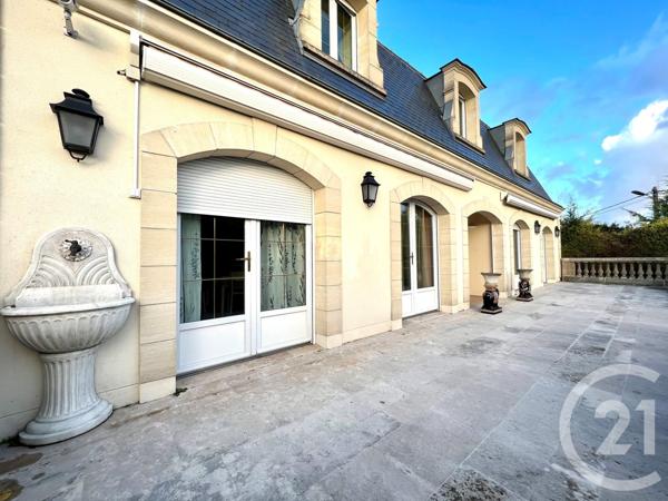 Maison à vendre  9 pièces - 360 m2 MONTFERMEIL - 93