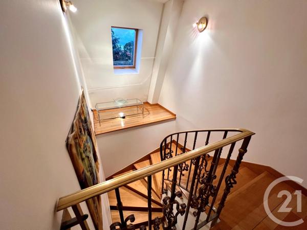 Maison à vendre  9 pièces - 360 m2 MONTFERMEIL - 93