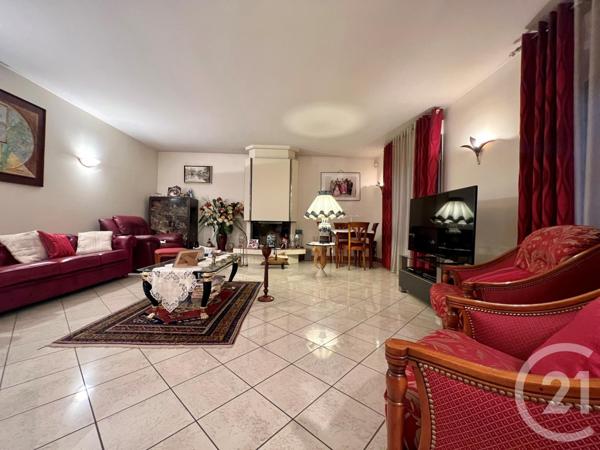 Maison à vendre  9 pièces - 360 m2 MONTFERMEIL - 93