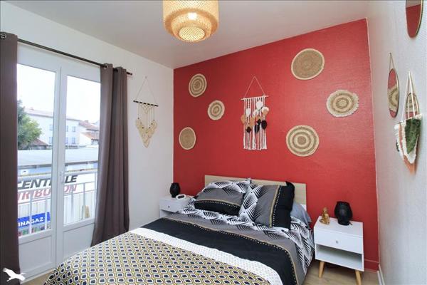 Immeuble à vendre |  Saint-Girons |  216,5 m²