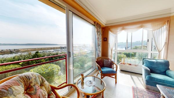 Dpt Finistère (29), à vendre CAMARET SUR MER, Maison P6 avec vue imprenable sur le port et la plage